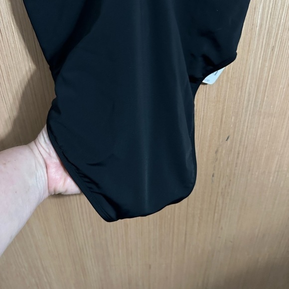 Free People Beth Richards Sophia One Piece Swimsuit, Size Medium (v) - Picture 6 of 13